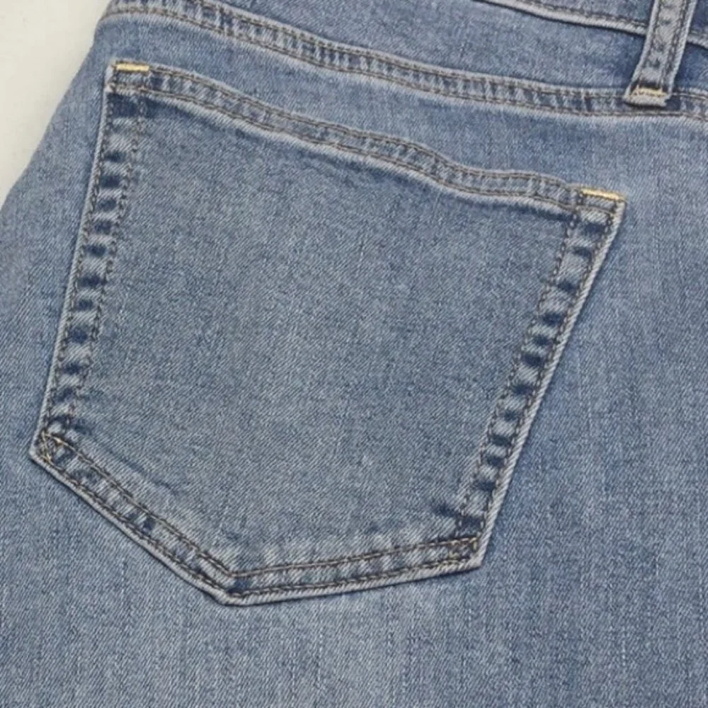 LIKE NEW GAP MID-RISE TRUE SKINNY JEANS 4/27x28 ⭐️